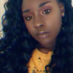 Meet your Posher, Denetra